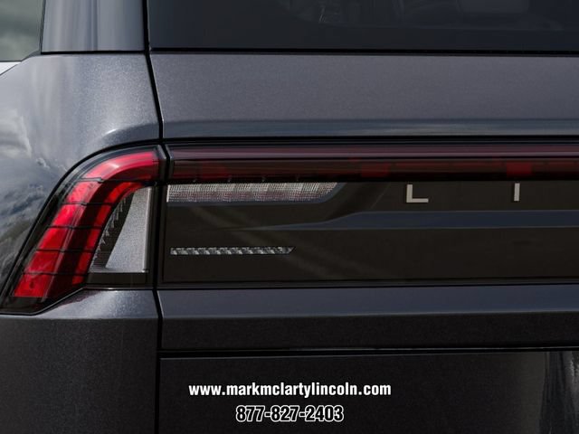 New 2027 Lincoln Navigator Premiere RWD image 21
