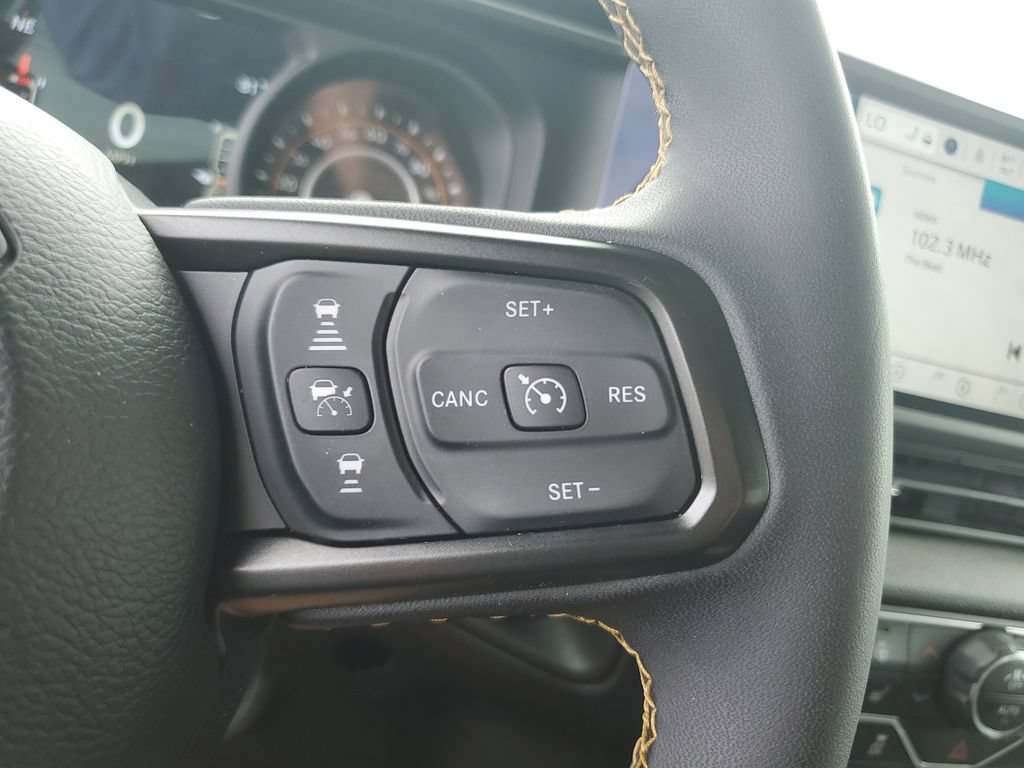 Certified 2024 Jeep Wrangler Sport AWD/4WD image 18