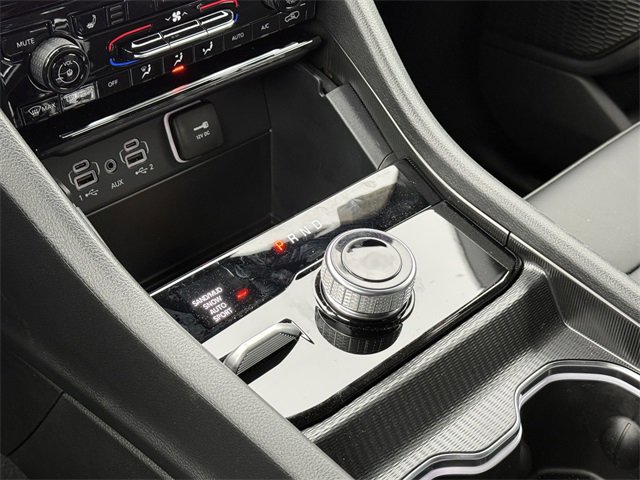 New 2025 Jeep Grand Cherokee Limited w/ Trailer Tow Package image 27