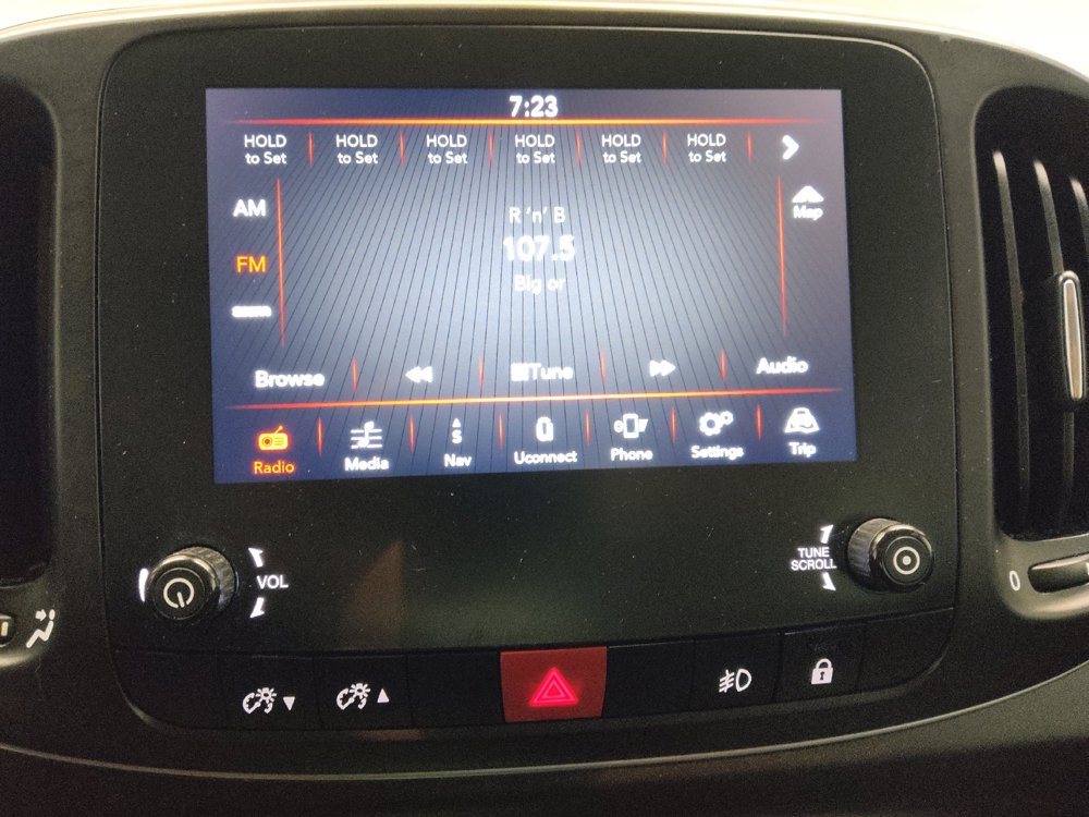 Used 2020 FIAT 500L Trekking w/ Popular Equipment Group FWD image 25