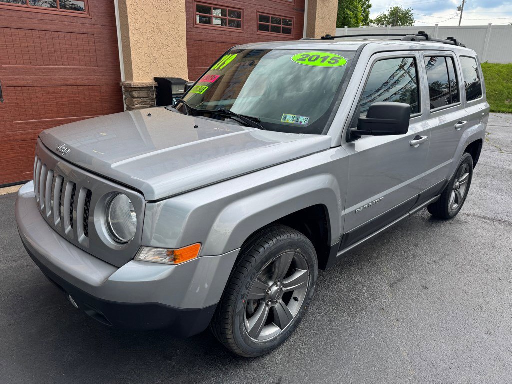 Used 2015 Jeep Patriot High Altitude image 2