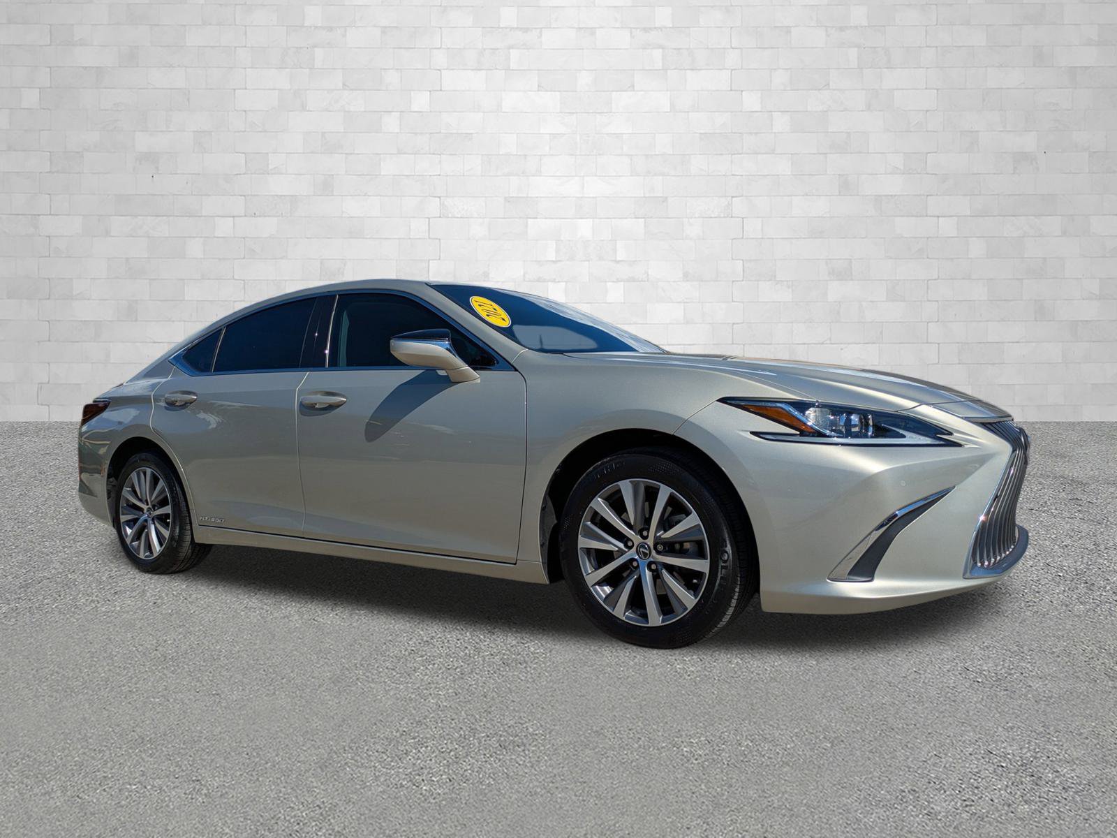 Used 2021 Lexus ES 300h w/ Premium Package
