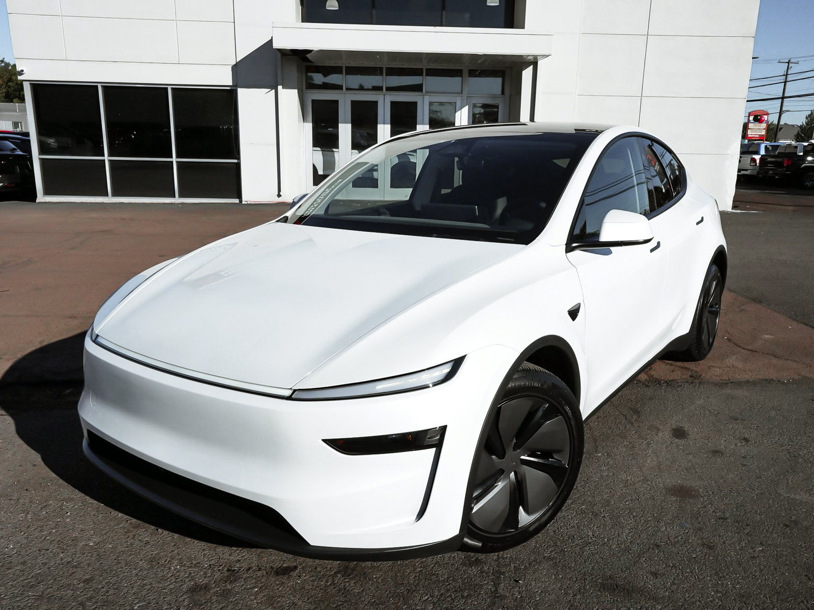 Used 2026 Tesla Model Y Long Range AWD/4WD image 8