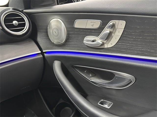Used 2022 Mercedes-Benz E 450 4MATIC Sedan image 33