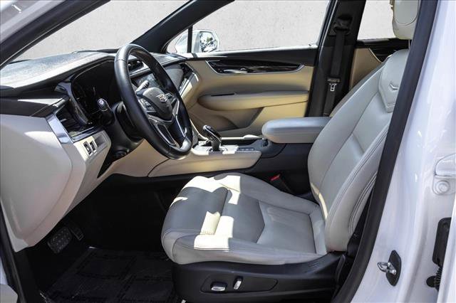 Used 2019 Cadillac XT5 AWD image 11