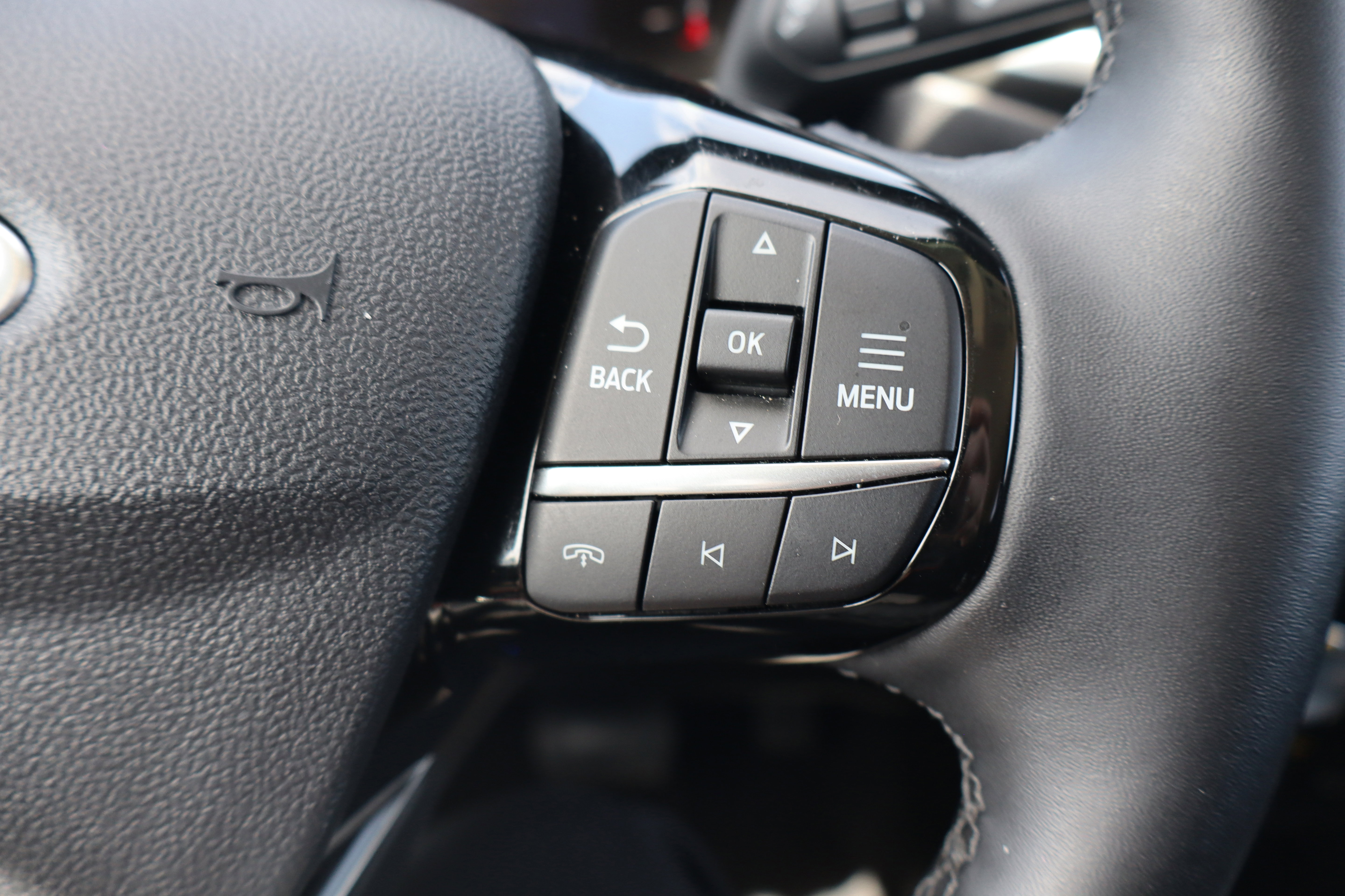 Used 2025 Ford Escape Active w/ Tech Pack #1 image 16