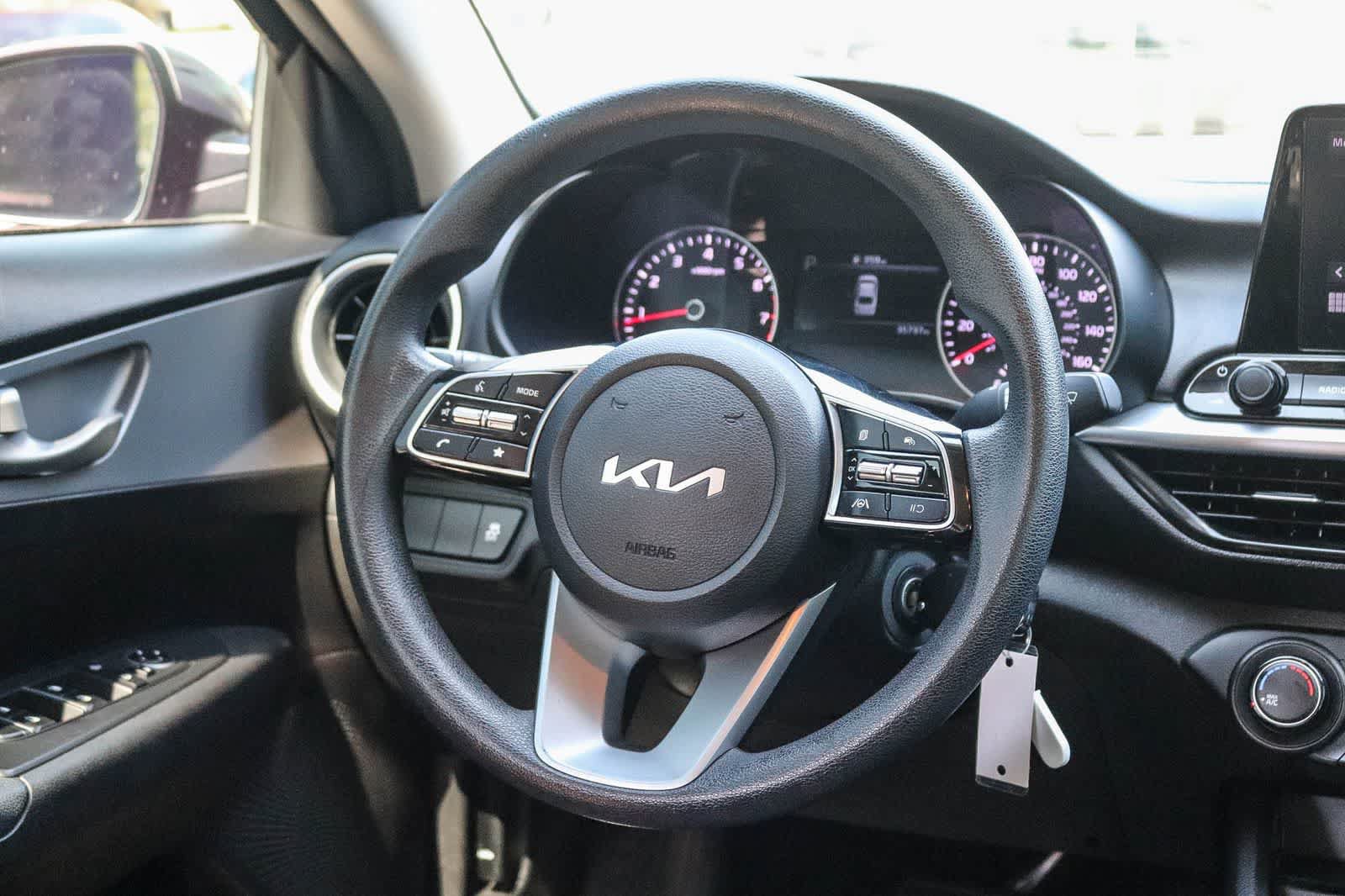Used 2023 Kia Forte LXS FWD image 13
