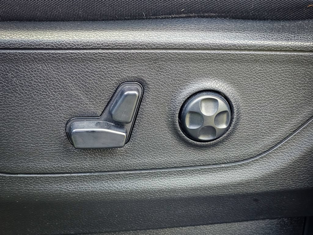Used 2020 RAM 1500 Big Horn AWD/4WD image 15