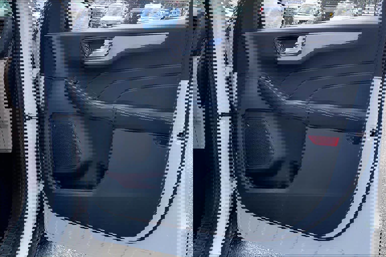 Used 2021 Ford Escape SE image 22