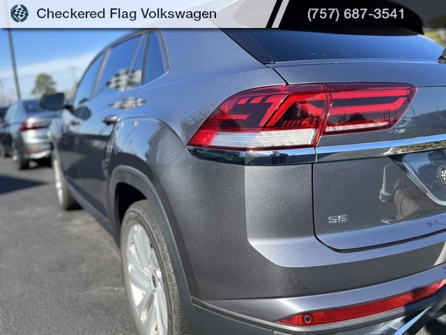 Used 2022 Volkswagen Atlas Cross Sport SE image 12