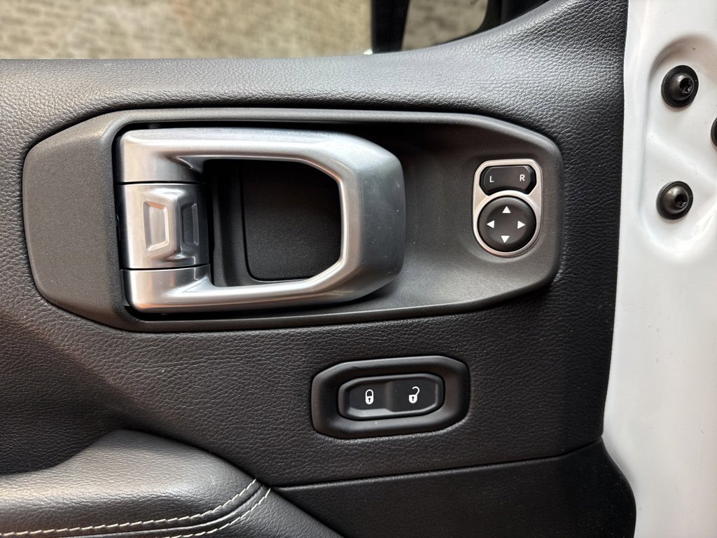 Used 2020 Jeep Wrangler Unlimited Rubicon image 16