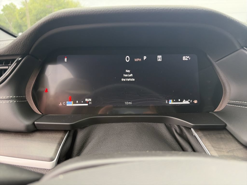 New 2026 Jeep Grand Cherokee Altitude RWD image 38