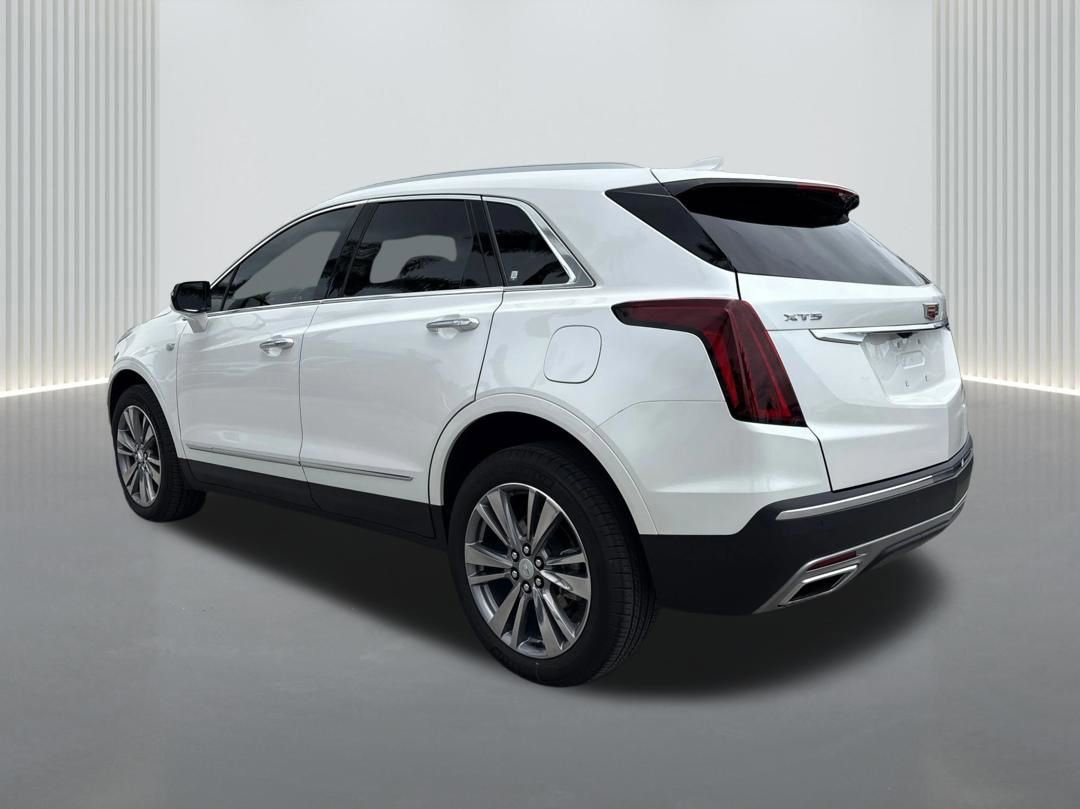 Used 2024 Cadillac XT5 Premium Luxury FWD image 7