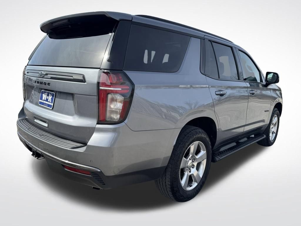 Used 2022 Chevrolet Tahoe Z71 w/ Luxury Package image 3