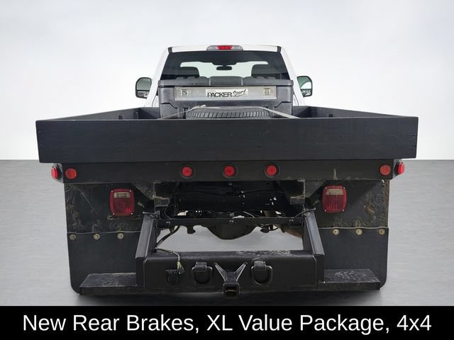 Used 2017 Ford F350 XL w/ Power Equipment Group AWD/4WD image 4