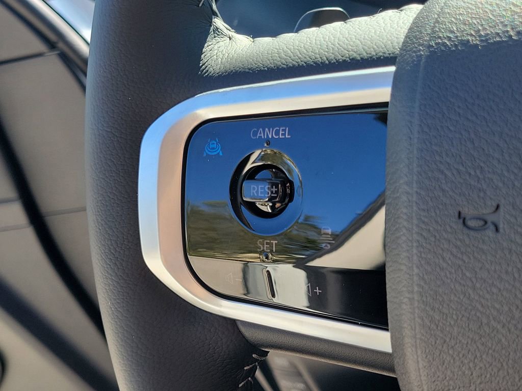 New 2026 Nissan Armada SV image 27