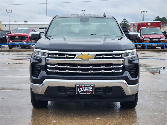 Used 2022 Chevrolet Silverado 1500 LT video 2
