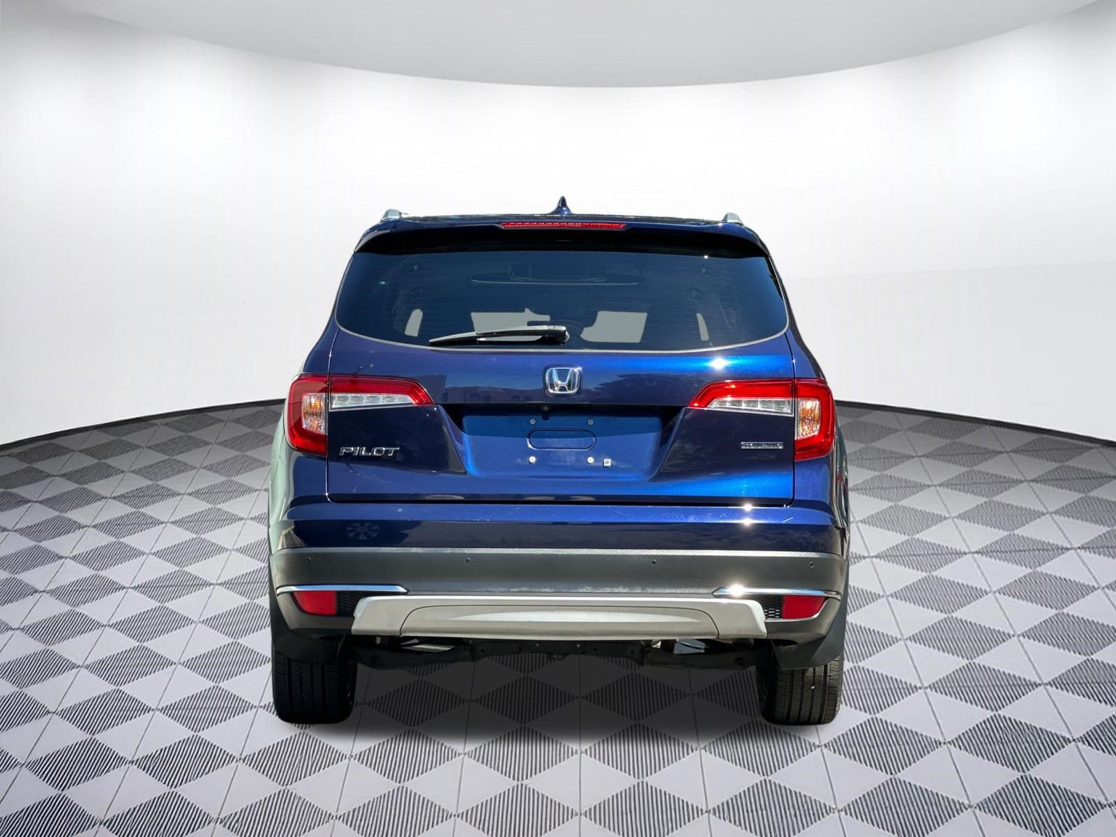 Used 2021 Honda Pilot Touring image 10