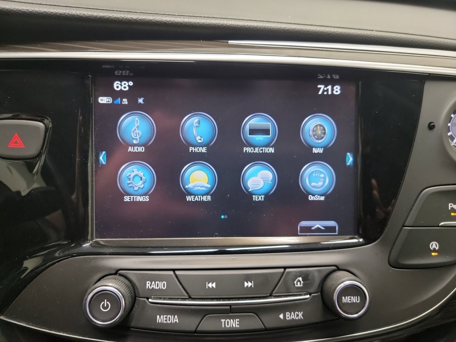 Used 2019 Buick Envision Essence image 22