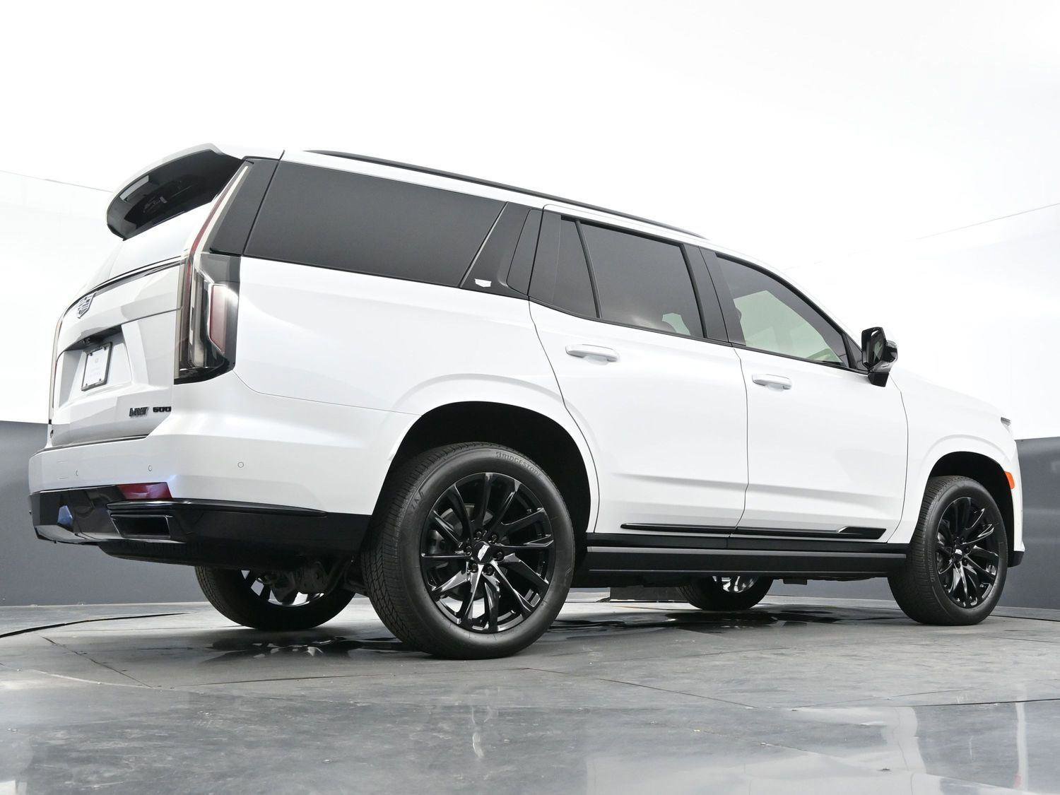 Used 2023 Cadillac Escalade Sport Platinum w/ LPO, ONYX Package AWD/4WD image 59