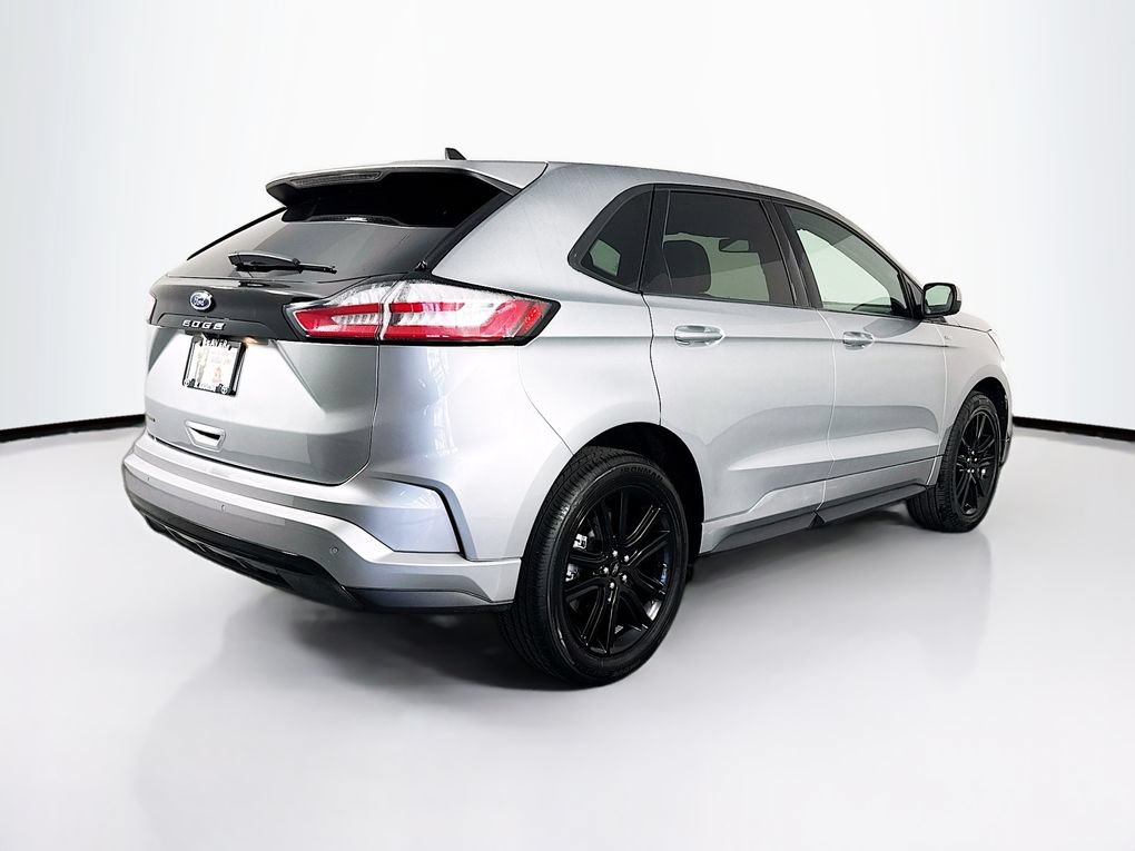Used 2024 Ford Edge ST-Line AWD/4WD image 10
