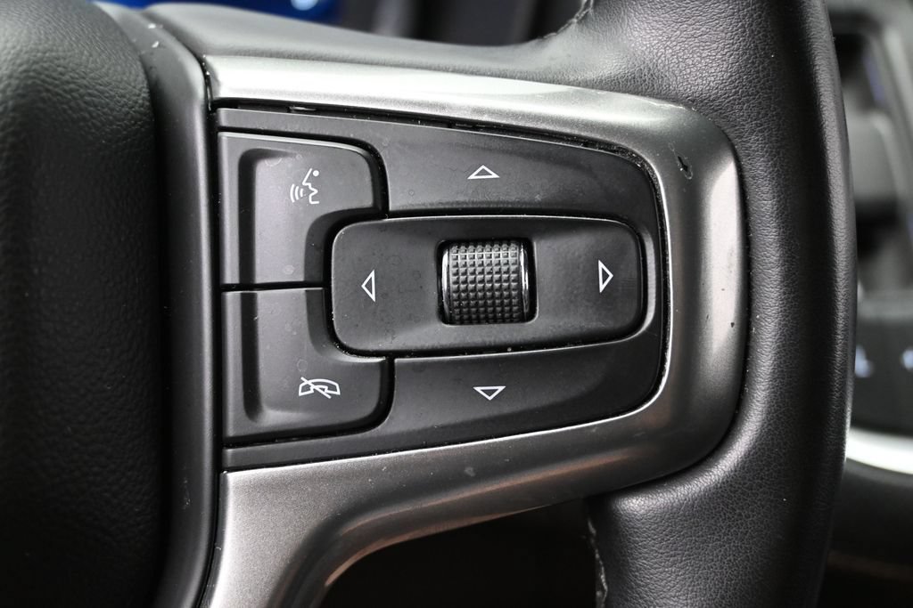 Used 2023 Chevrolet Suburban Premier AWD/4WD image 34