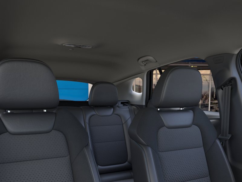 New 2026 Chevrolet Trax LT w/ Driver Confidence Package FWD image 28