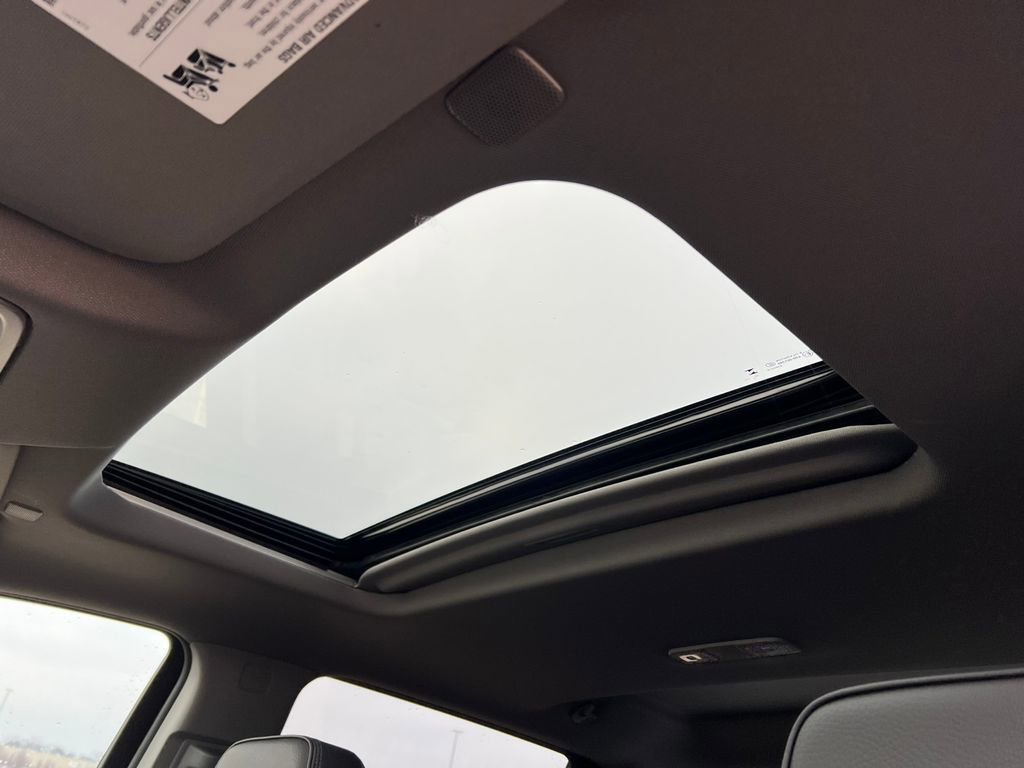 New 2026 GMC Sierra 1500 Denali image 8