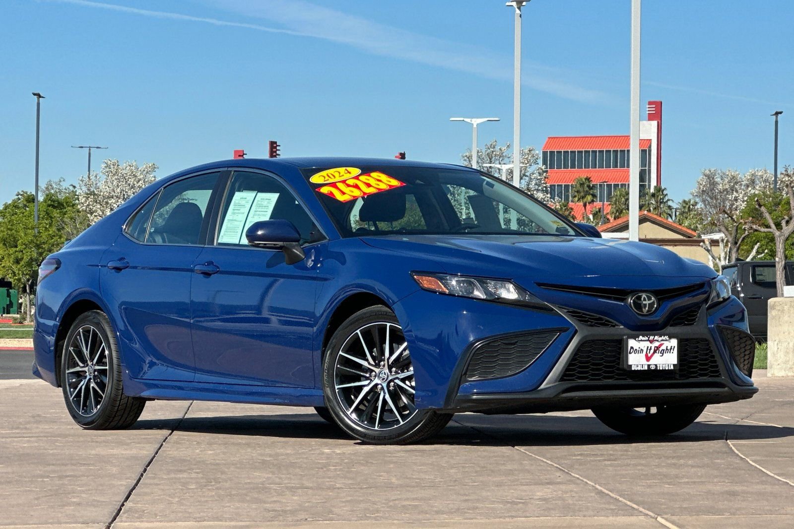 Certified 2024 Toyota Camry SE video 2