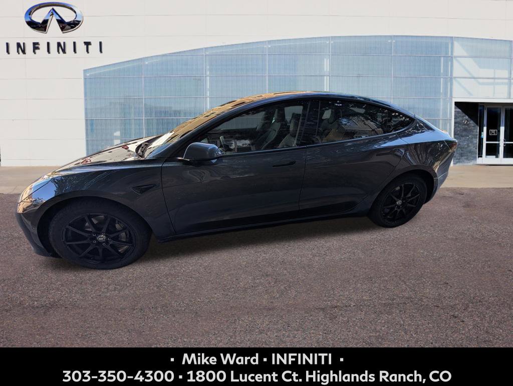 Used 2022 Tesla Model 3 Long Range AWD/4WD image 3