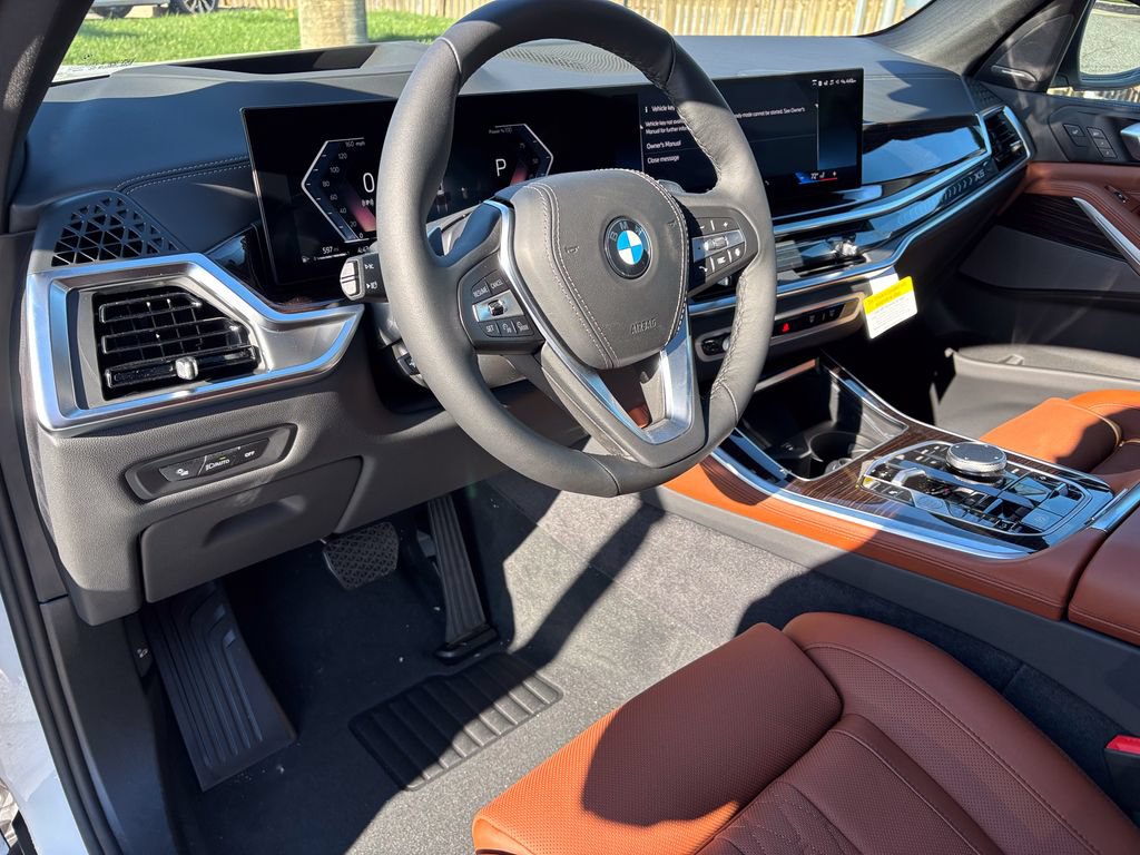 New 2026 BMW X5 xDrive40i w/ Climate Comfort Package AWD/4WD image 14