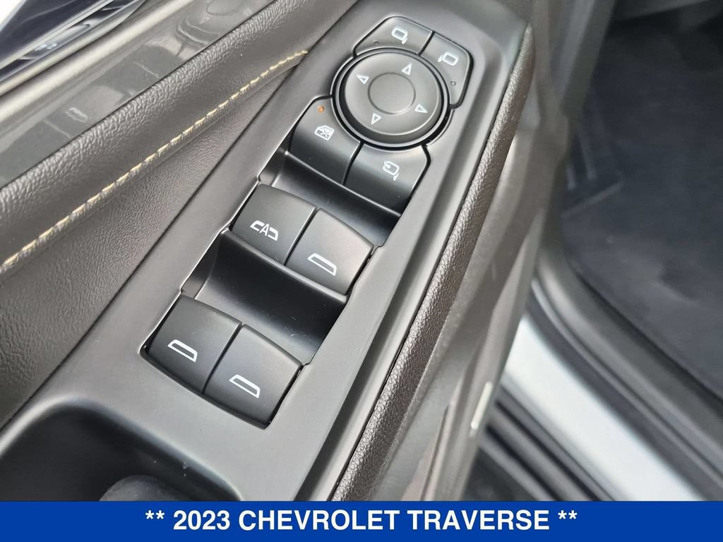 Used 2023 Chevrolet Traverse LT w/ LT Premium Package AWD/4WD image 11