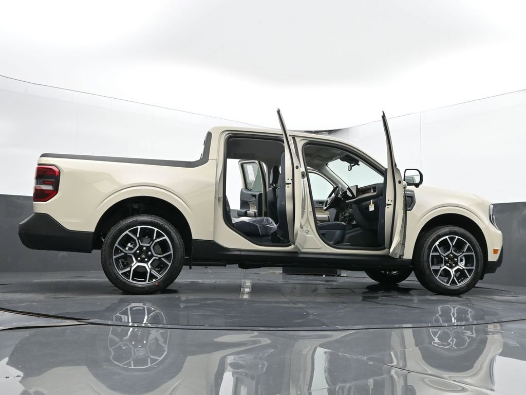 New 2025 Ford Maverick Lariat w/ 4K Tow Package image 70