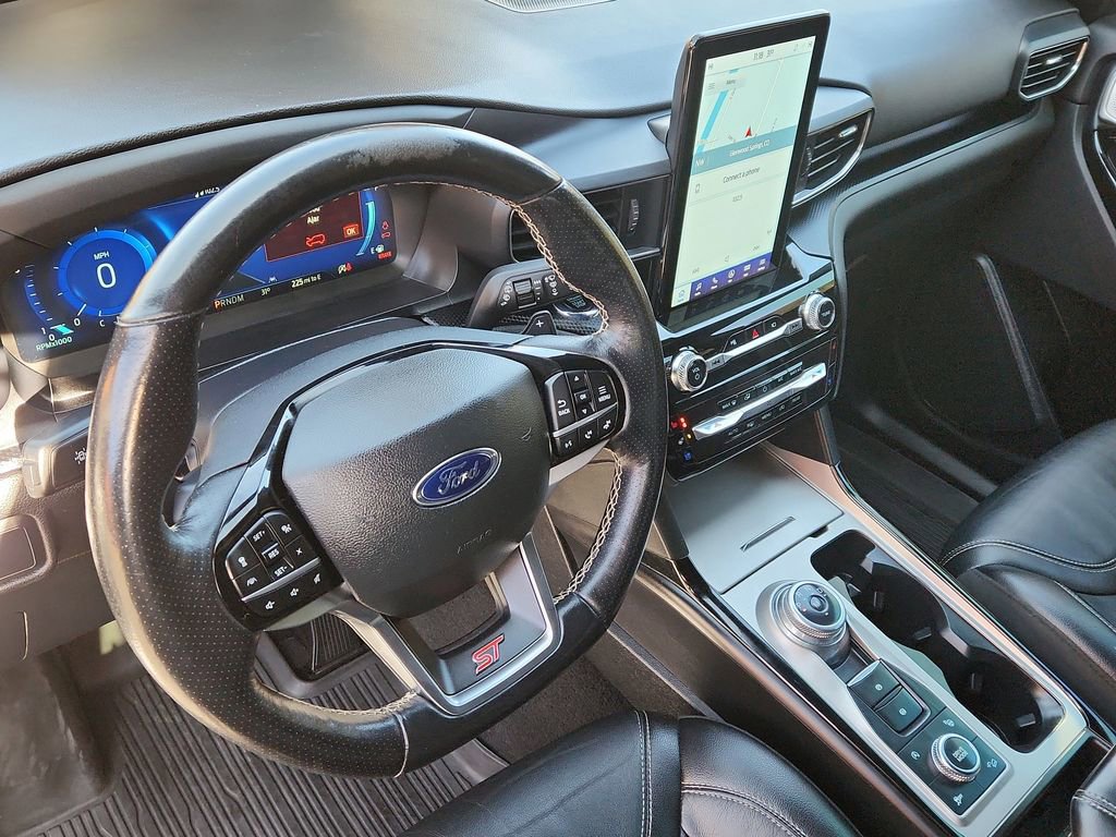 Used 2022 Ford Explorer ST w/ Equipment Group 401A image 8