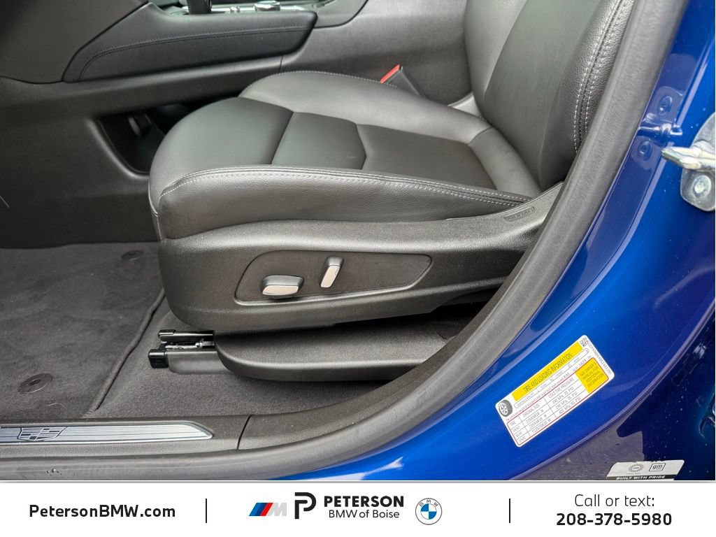 Used 2025 Cadillac XT5 Luxury AWD/4WD image 22