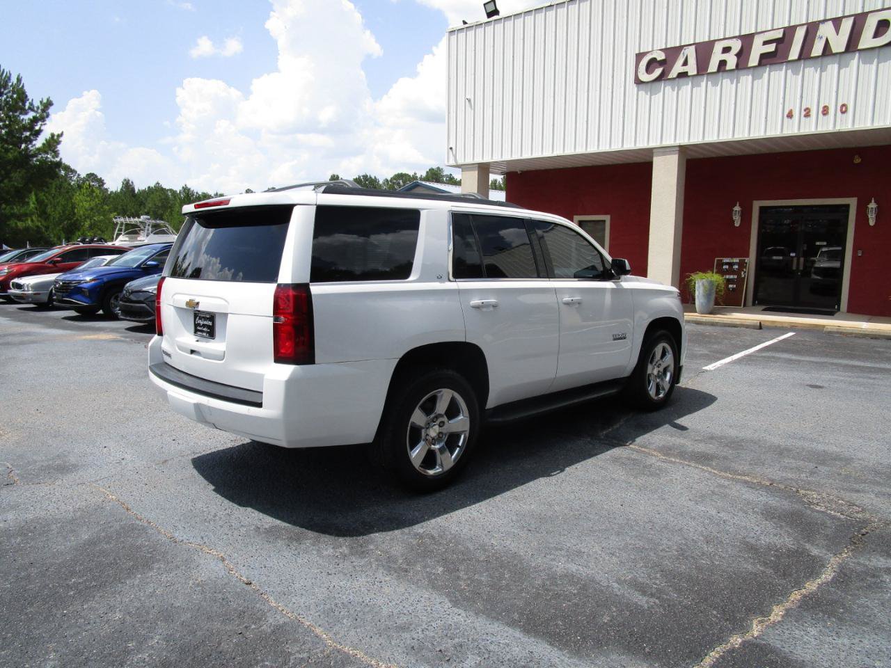 Used 2017 Chevrolet Tahoe LT w/ Texas Edition Package RWD image 4