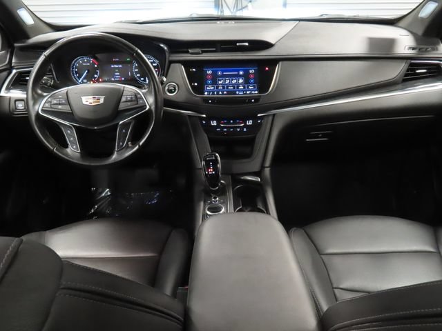 Certified 2023 Cadillac XT5 Premium Luxury AWD/4WD image 24