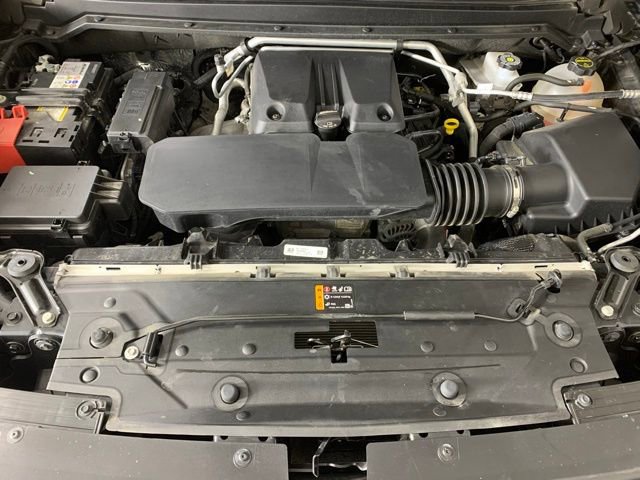 Used 2025 GMC Canyon Elevation image 32