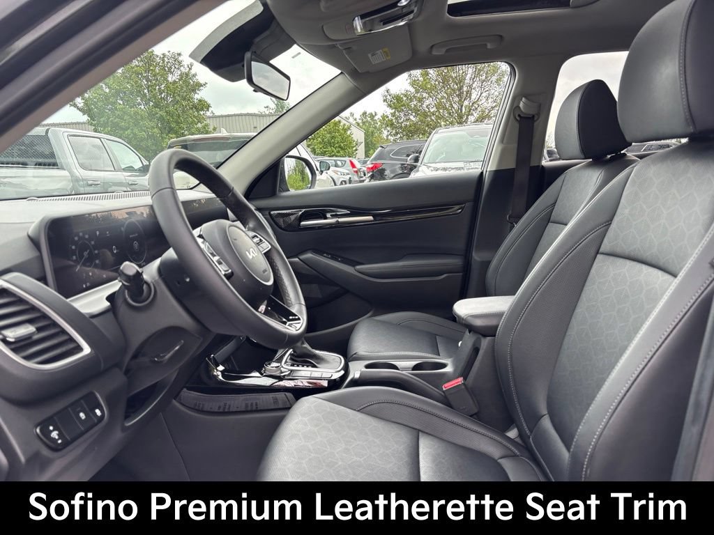 Certified 2024 Kia Seltos EX AWD/4WD image 12
