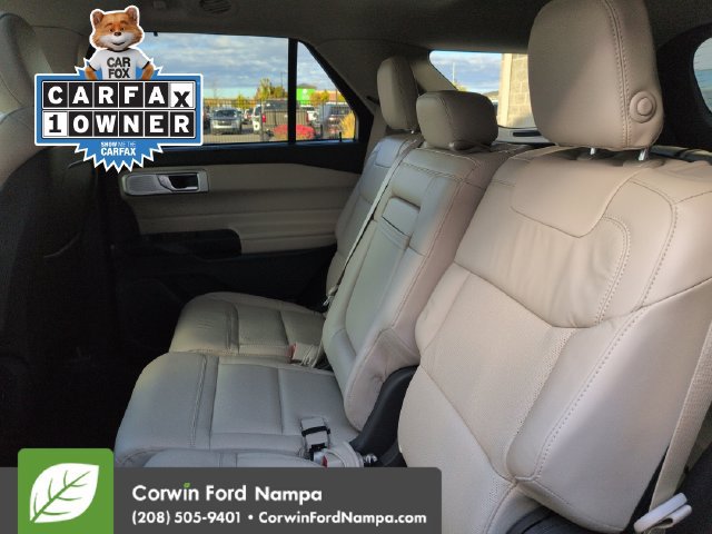 Used 2020 Ford Explorer Platinum w/ Premium Technology Package AWD/4WD image 26