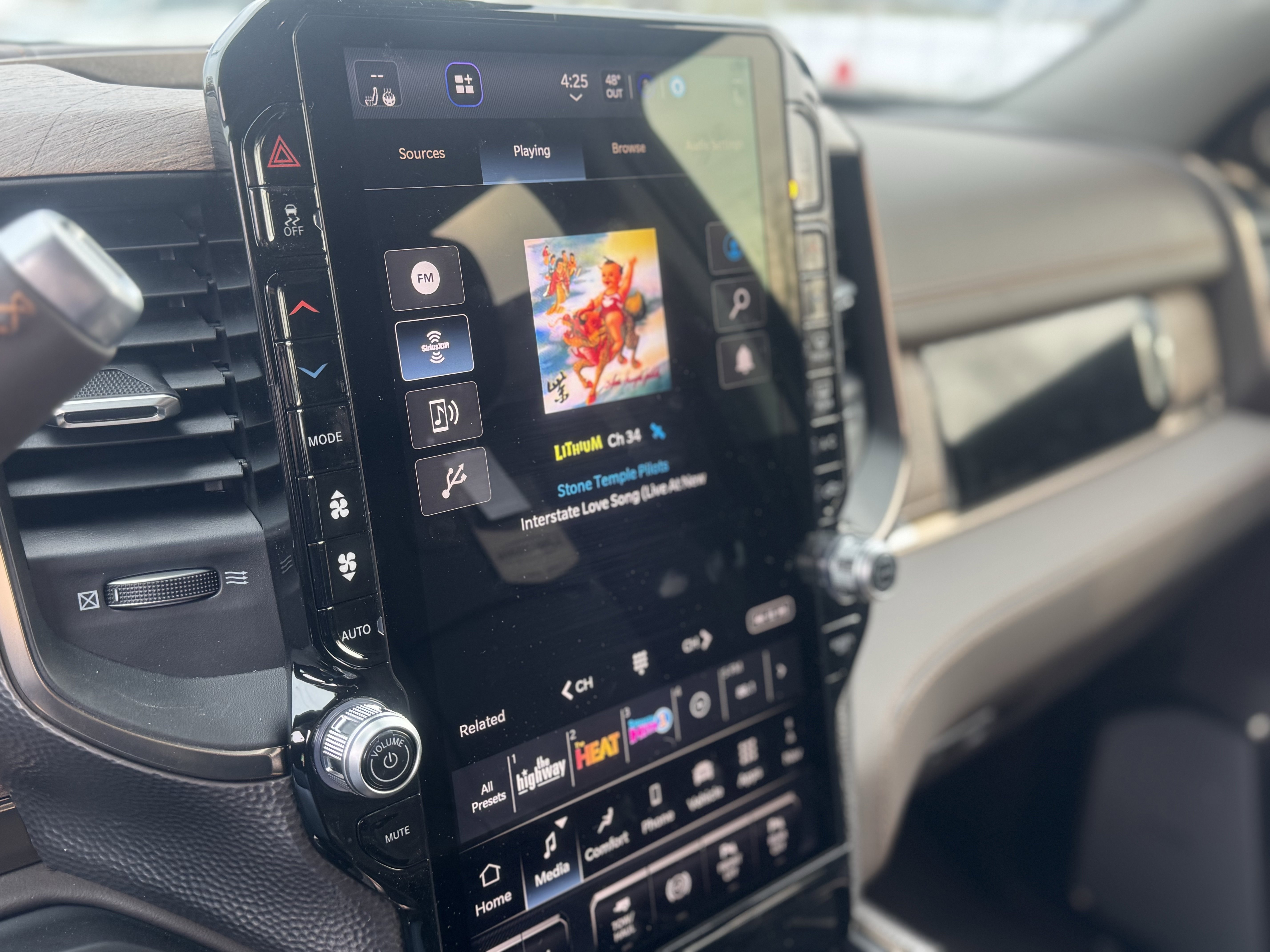 New 2026 RAM 3500 Longhorn image 24