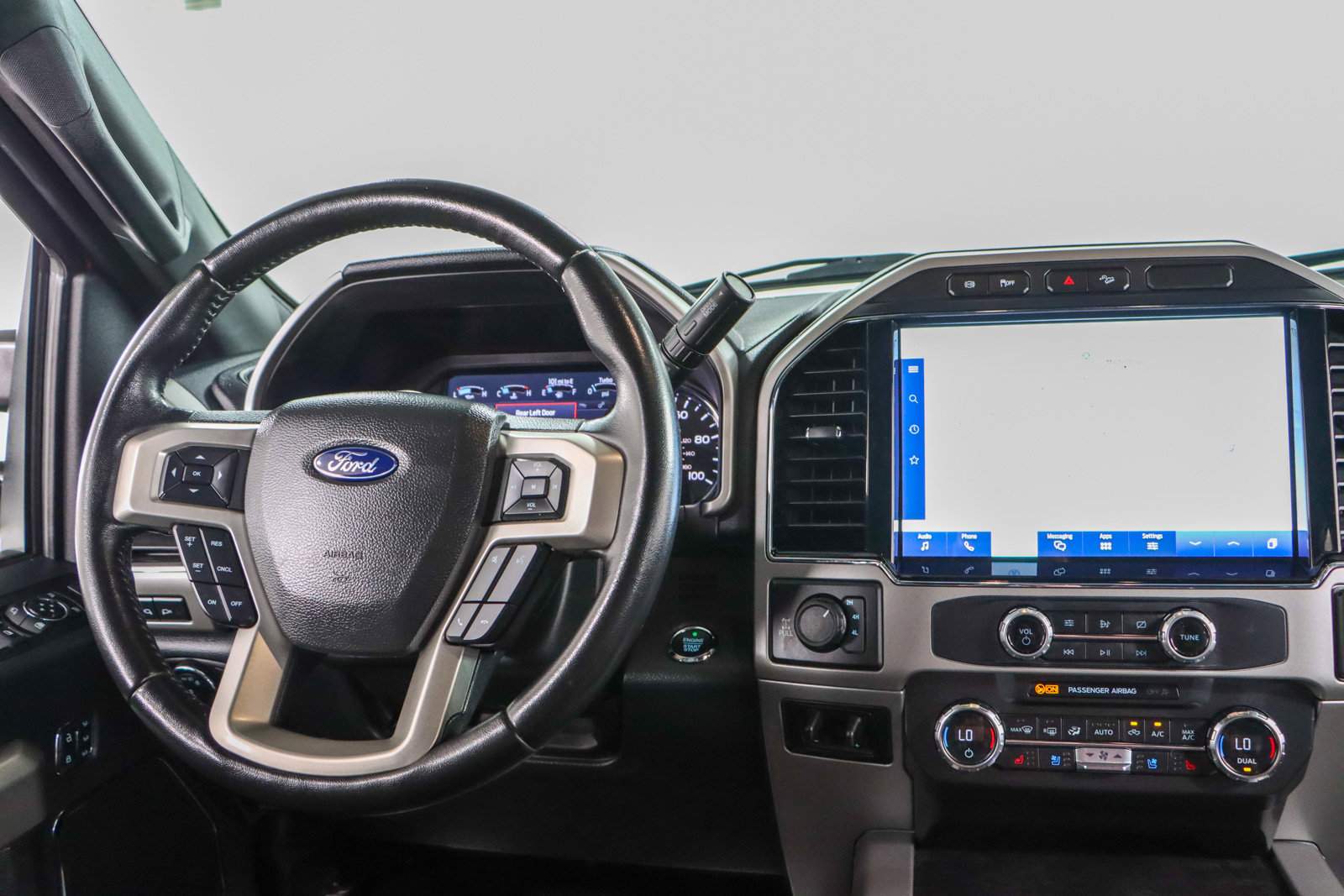 Used 2022 Ford F250 Lariat w/ Lariat Ultimate Package image 18