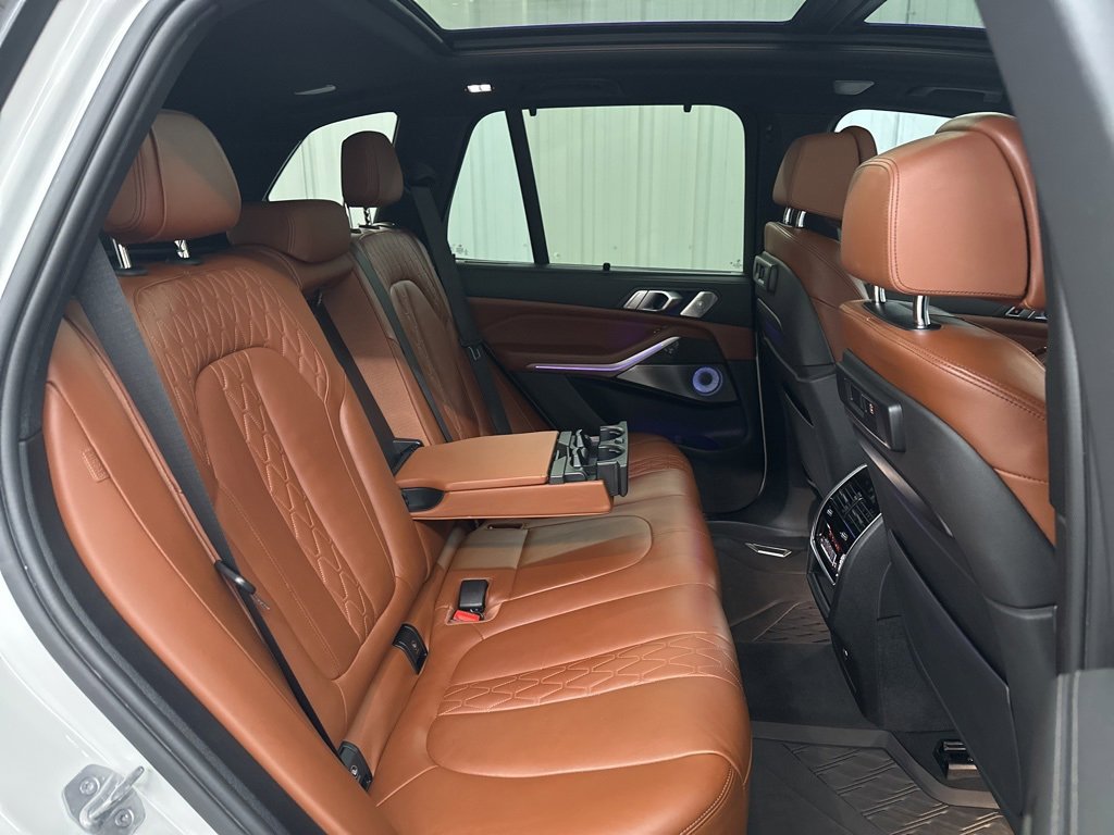 Used 2021 BMW X5 M50i w/ Executive Package image 36