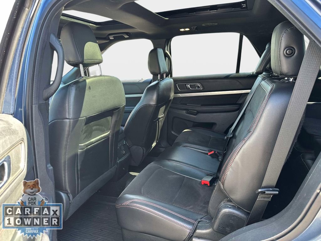 Used 2018 Ford Explorer XLT w/ Equipment Group 202A image 11