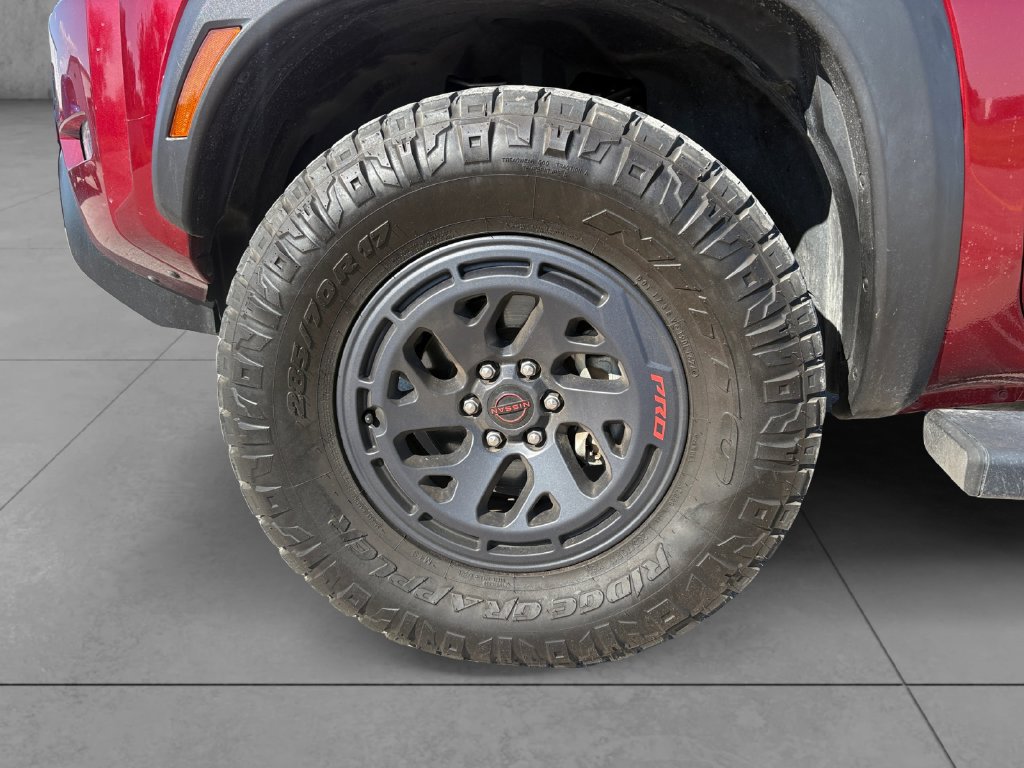 Used 2024 Nissan Frontier PRO-4X w/ Technology Package AWD/4WD image 9