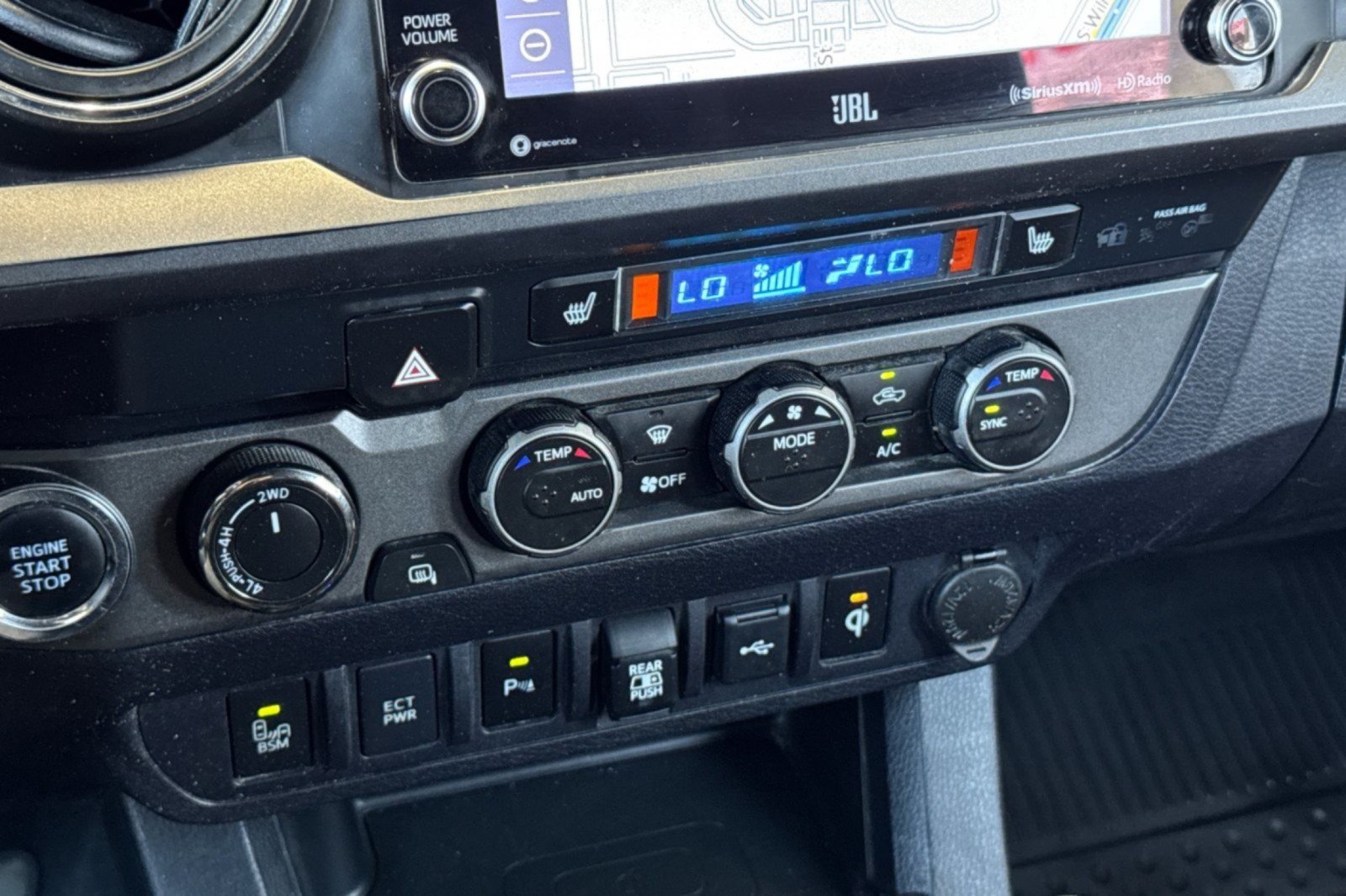 Certified 2022 Toyota Tacoma TRD Sport w/ TRD Premium Sport Package AWD/4WD image 19