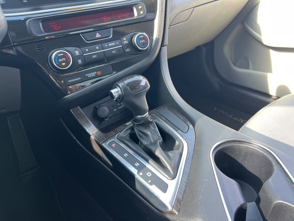 Used 2015 Kia Optima EX image 20