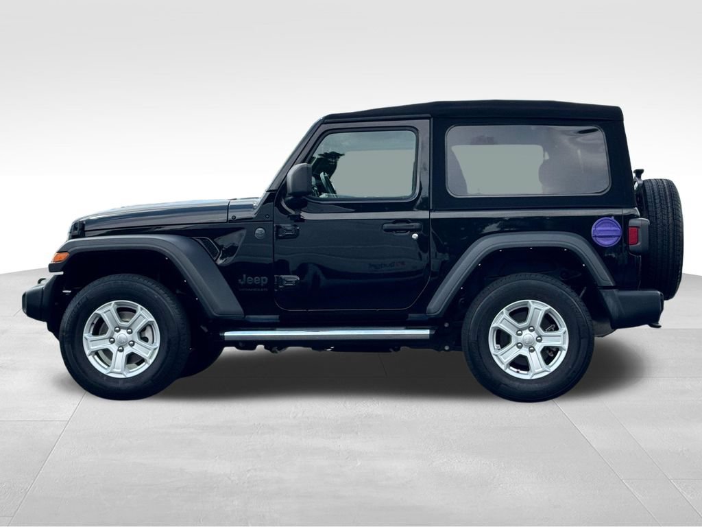 Used 2022 Jeep Wrangler Sport AWD/4WD image 4
