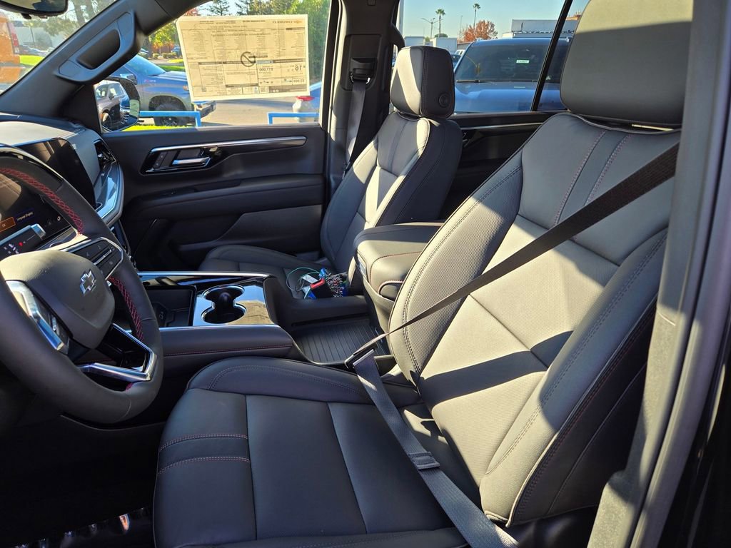 New 2026 Chevrolet Suburban RST image 6