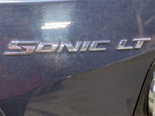 Used 2016 Chevrolet Sonic LT image 10